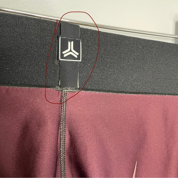 Ultracor High Lux Bolt Leggings Burgundy - Picture 10 of 10